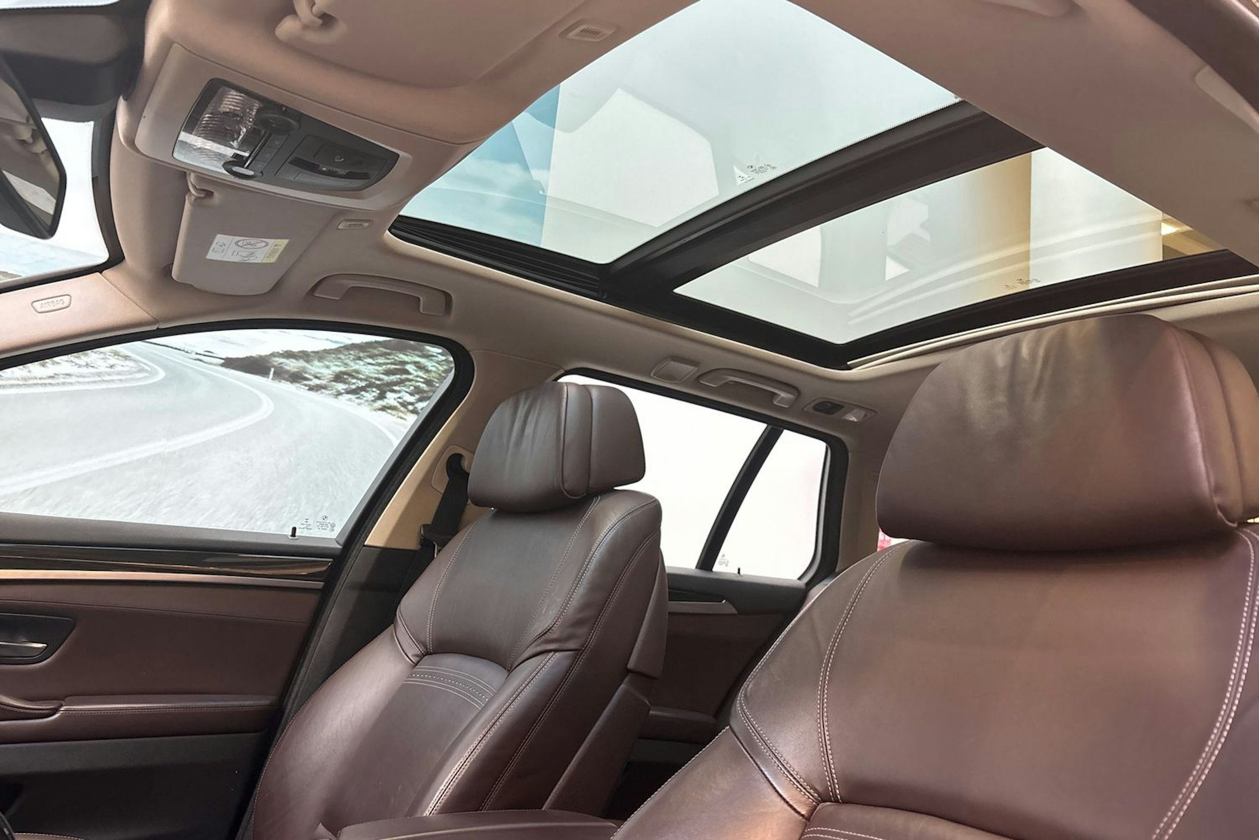 harmaa BMW 535 2014 kuva 12.