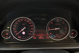 harmaa BMW 535 2014 kuva 19.