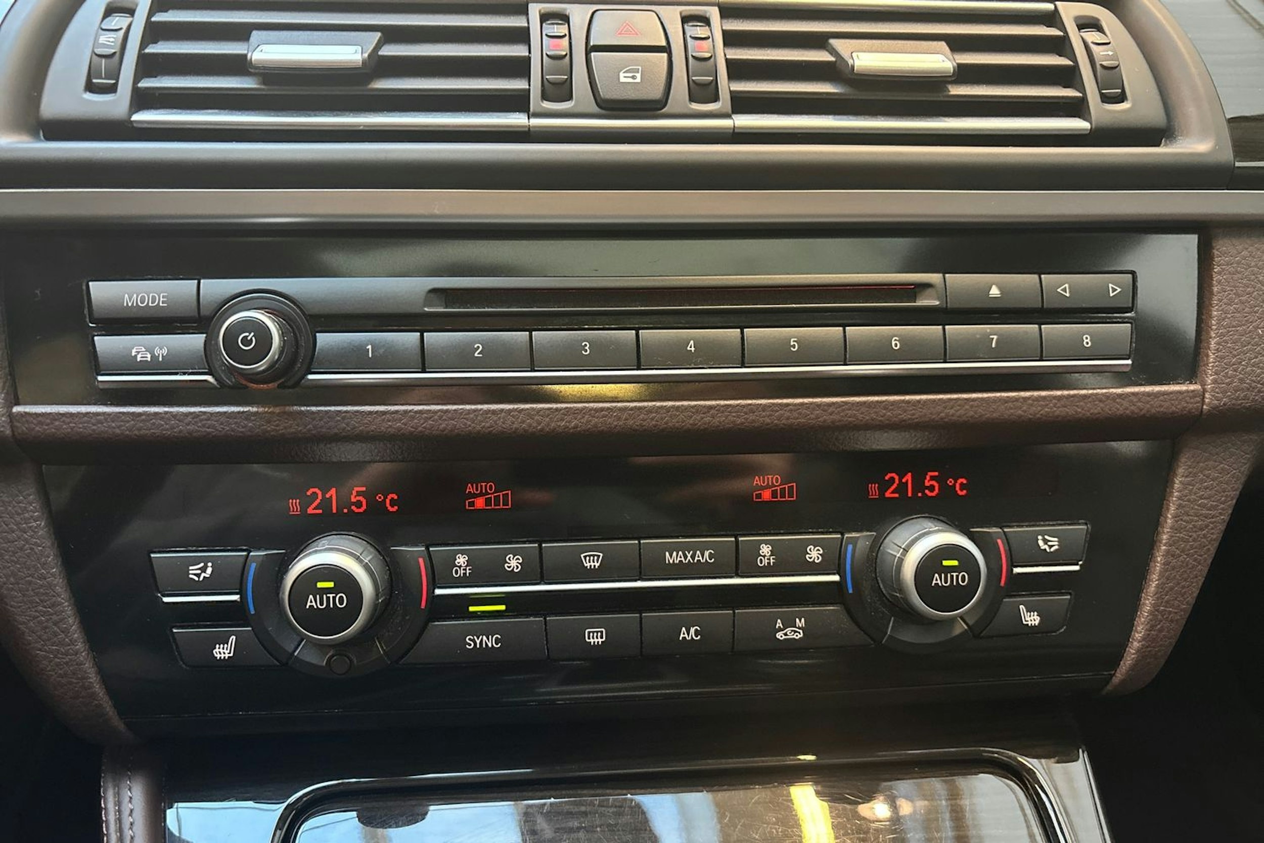 harmaa BMW 535 2014 kuva 22.