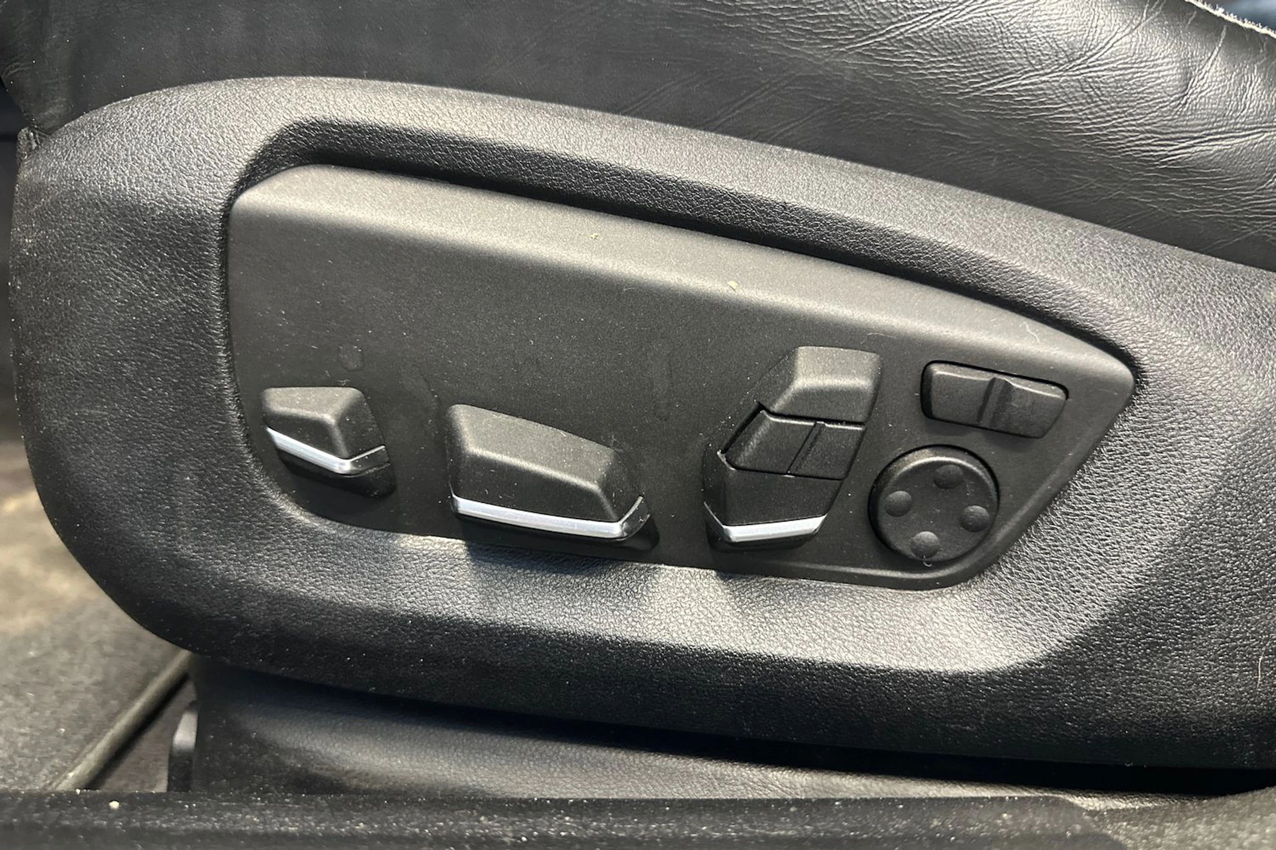vihreä BMW 535 2015 kuva 18.