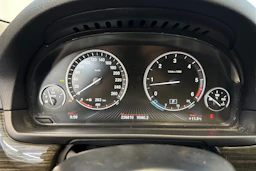 vihreä BMW 535 2015 kuva 22.