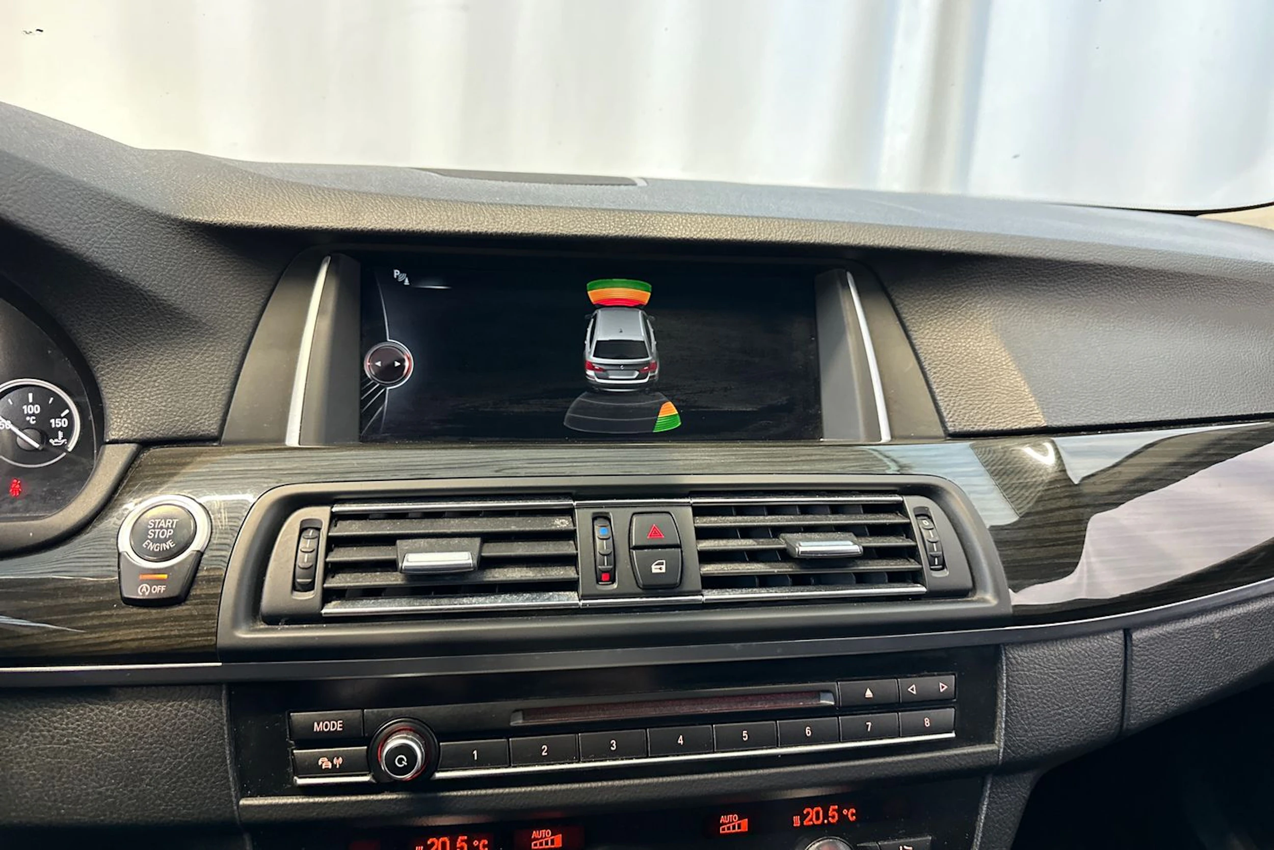 vihreä BMW 535 2015 kuva 26.