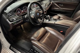 valkoinen BMW 535 2016 kuva 3.