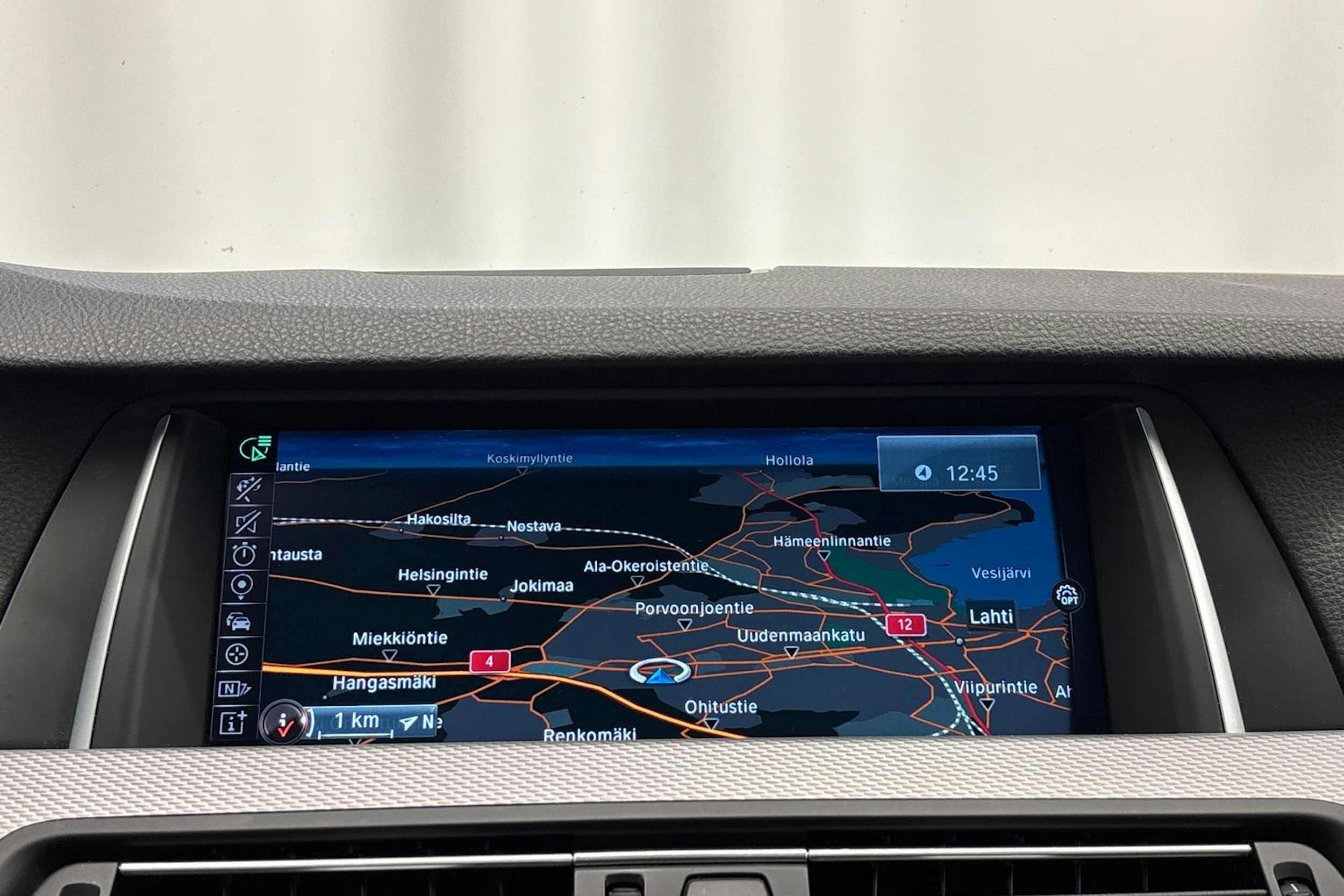 valkoinen BMW 535 2016 kuva 22.