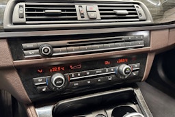 valkoinen BMW 535 2016 kuva 23.