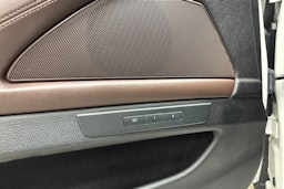 valkoinen BMW 535 2016 kuva 26.