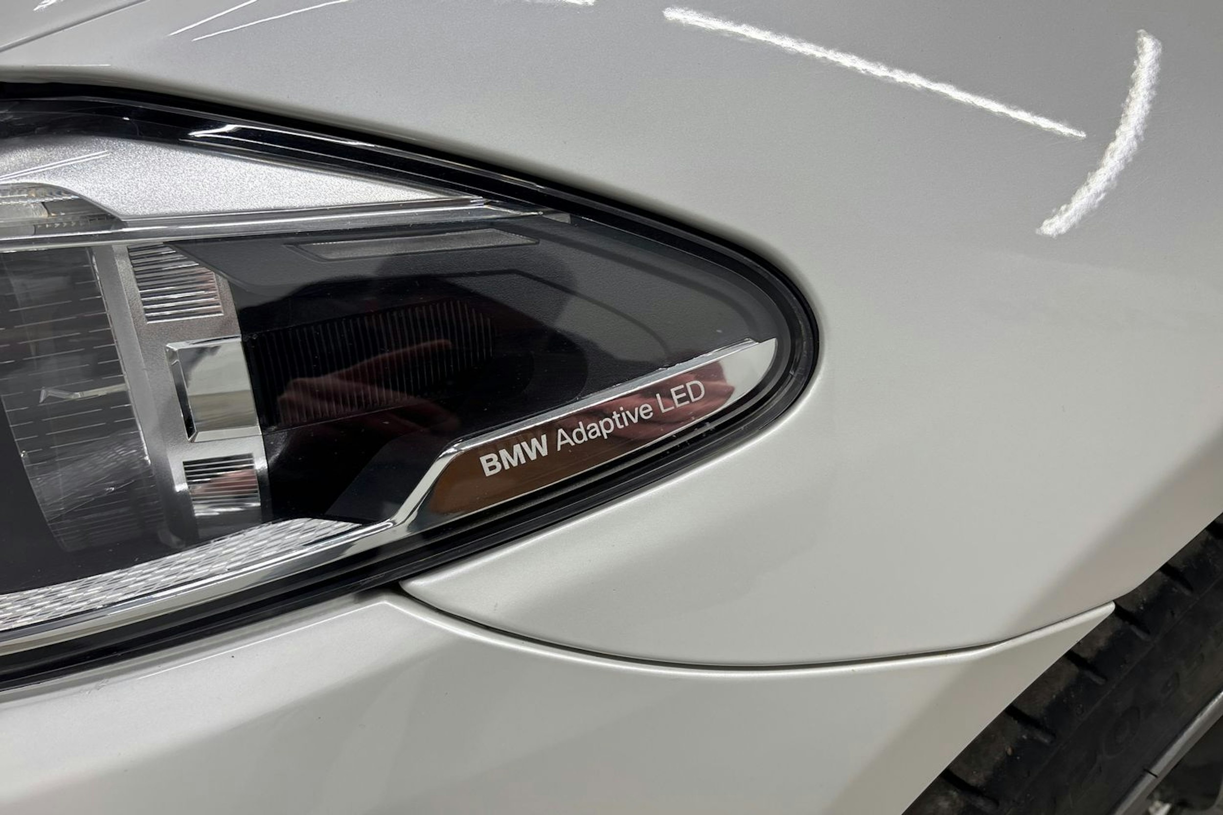 valkoinen BMW 535 2016 kuva 28.