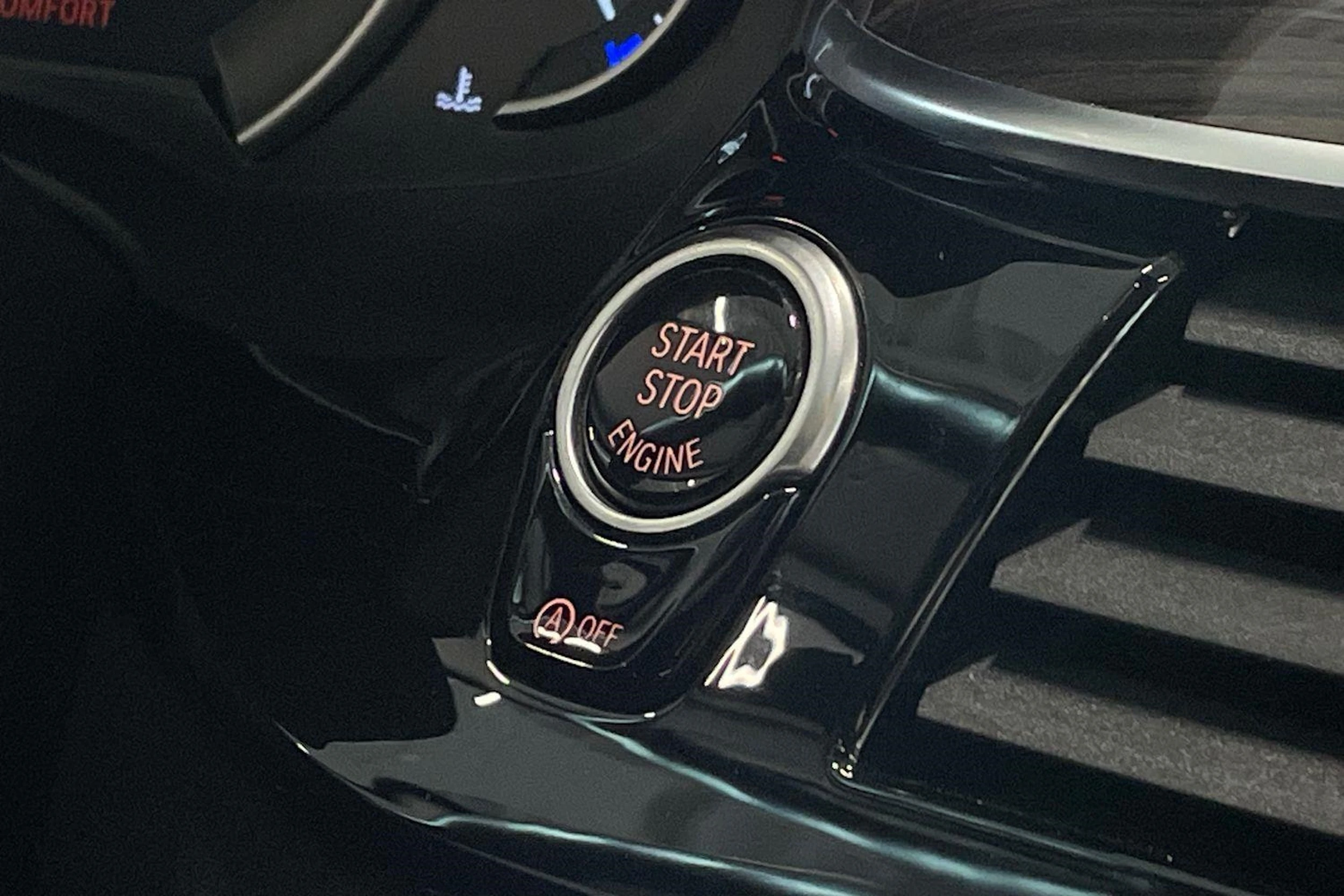 musta BMW 540 2017 kuva 27.