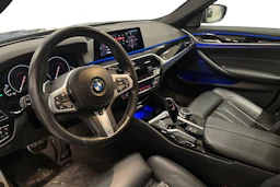 harmaa BMW 540 2018 kuva 3.