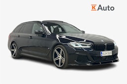 met. musta BMW 540 2021 kuva 1.