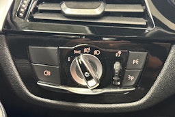 met. musta BMW 540 2021 kuva 18.