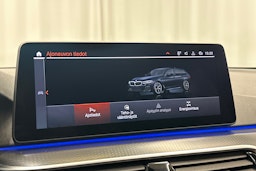 met. musta BMW 540 2021 kuva 23.