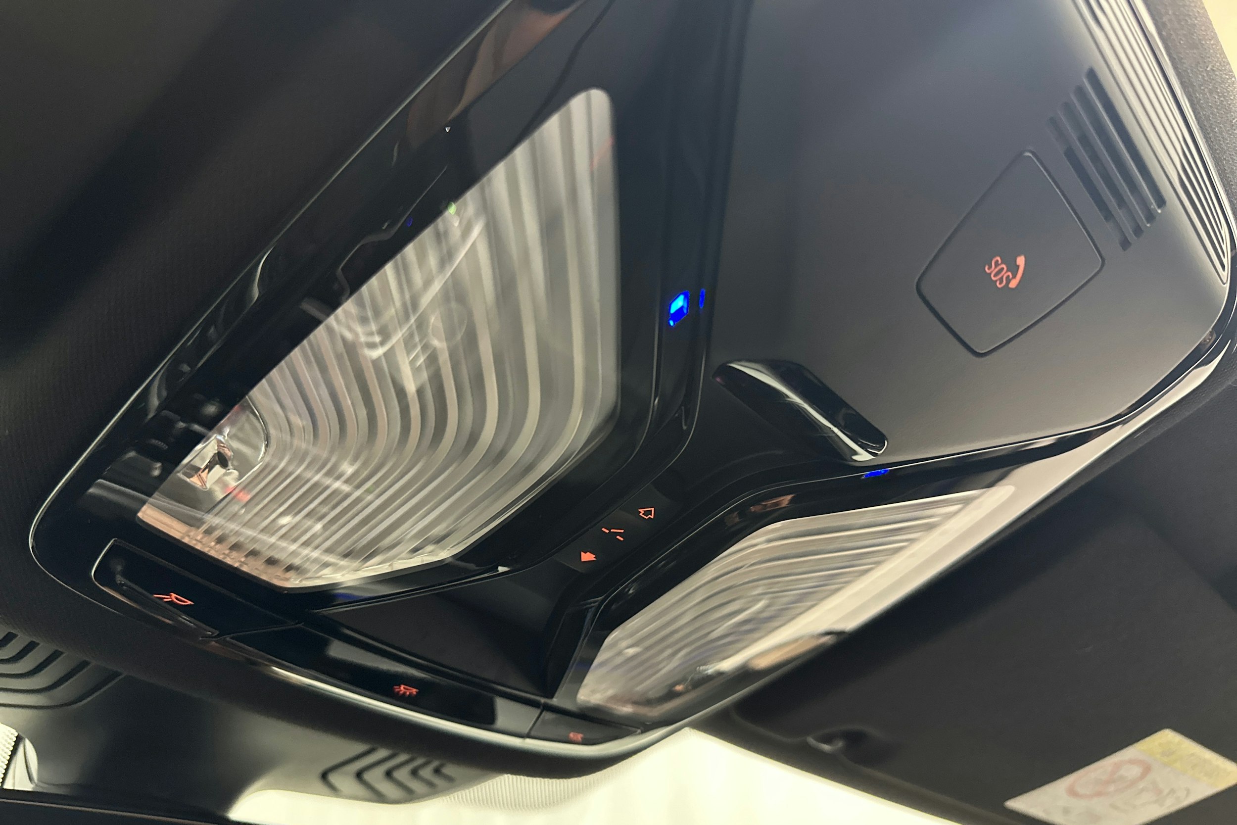 met. musta BMW 540 2021 kuva 27.