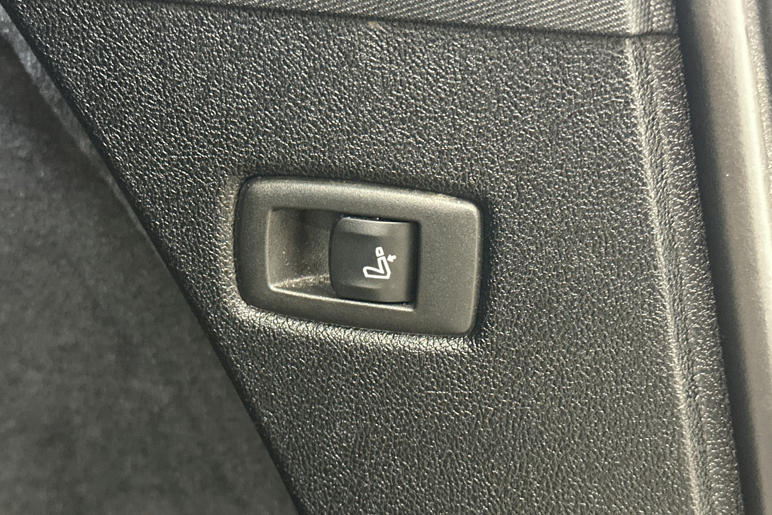 met. musta BMW 540 2021 kuva 31.