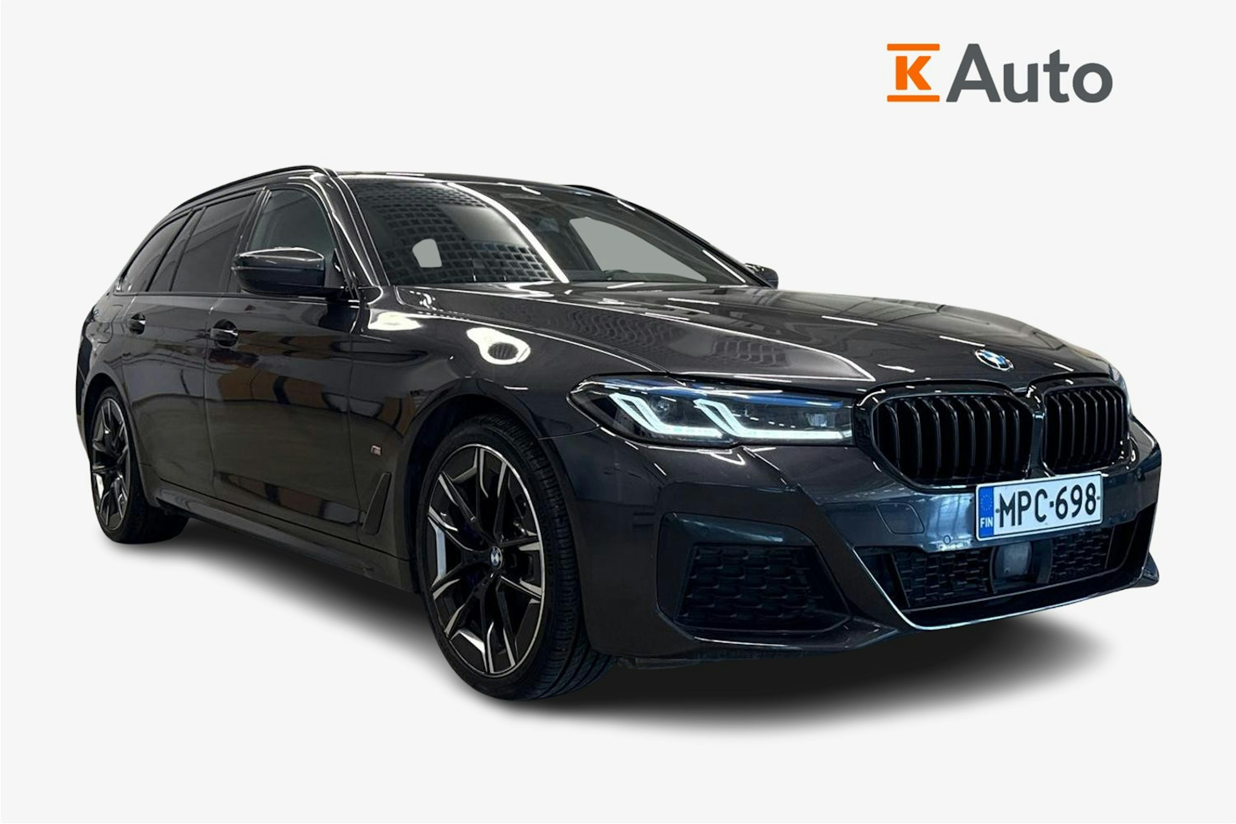 met. harmaa BMW 540 2021 kuva 1.