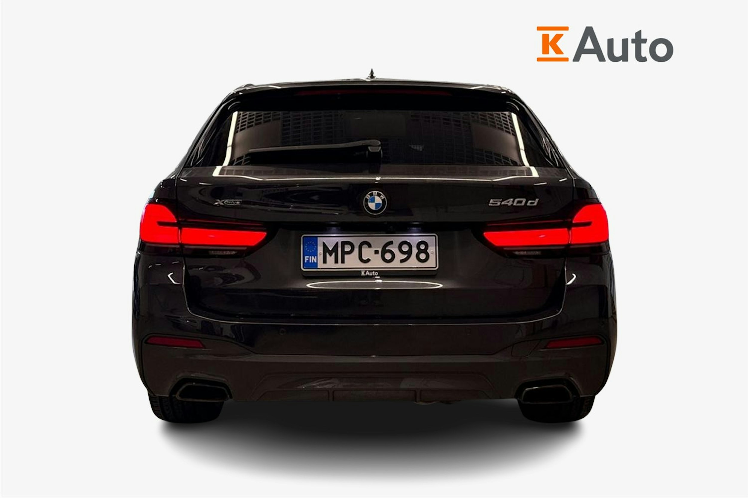 met. harmaa BMW 540 2021 kuva 3.