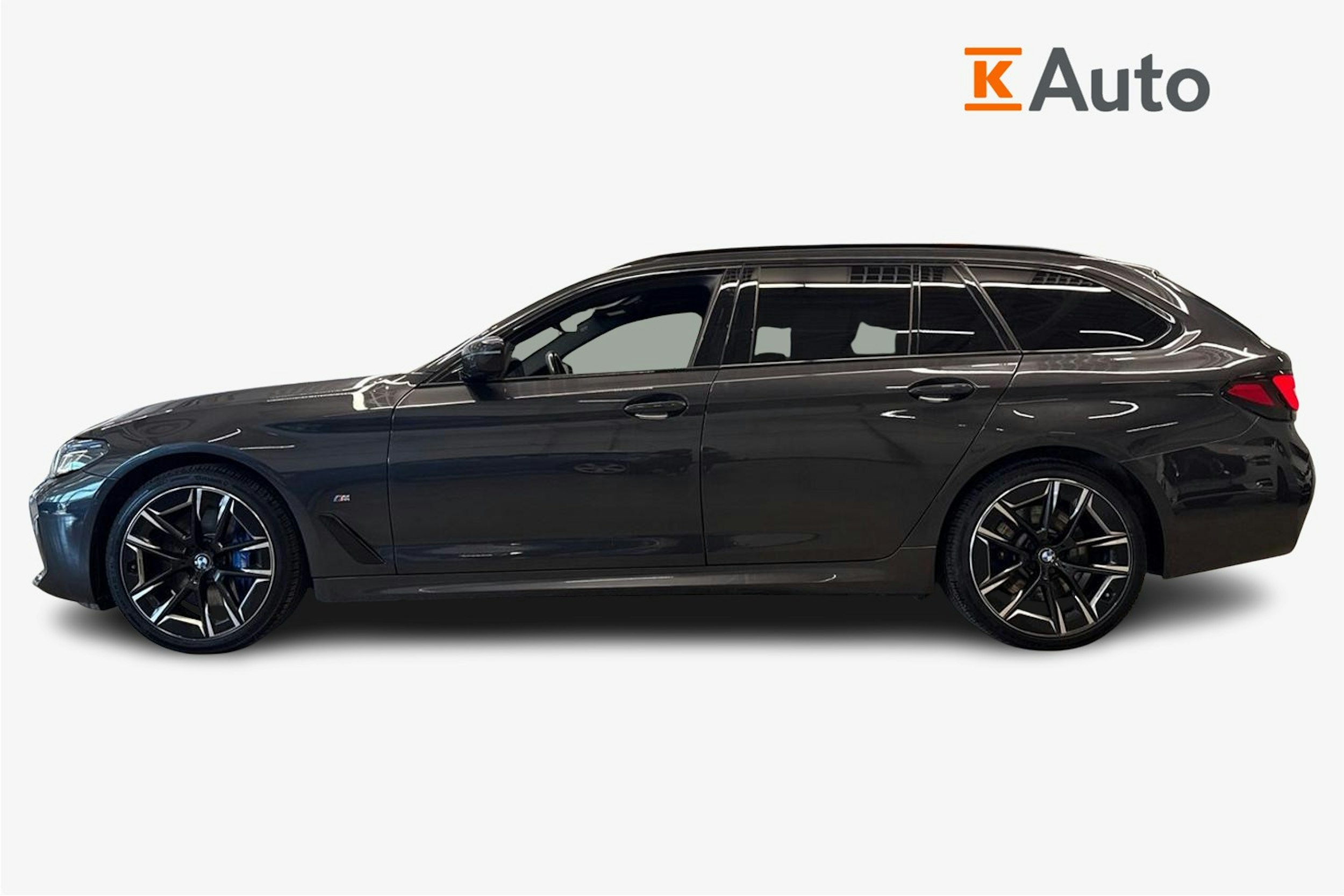 met. harmaa BMW 540 2021 kuva 6.