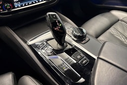 met. harmaa BMW 540 2021 kuva 20.