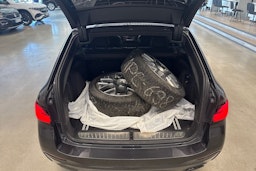 met. harmaa BMW 540 2021 kuva 29.