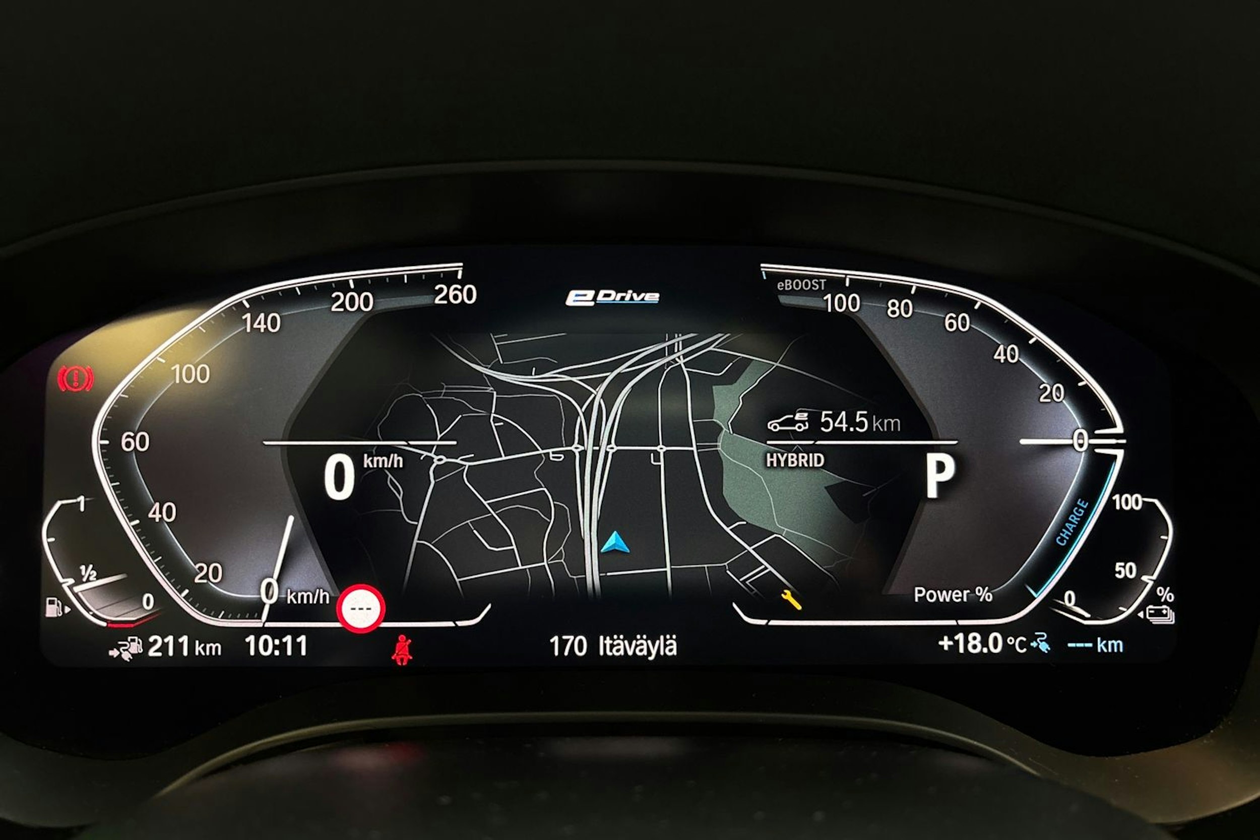 sininen BMW 545 2020 kuva 22.