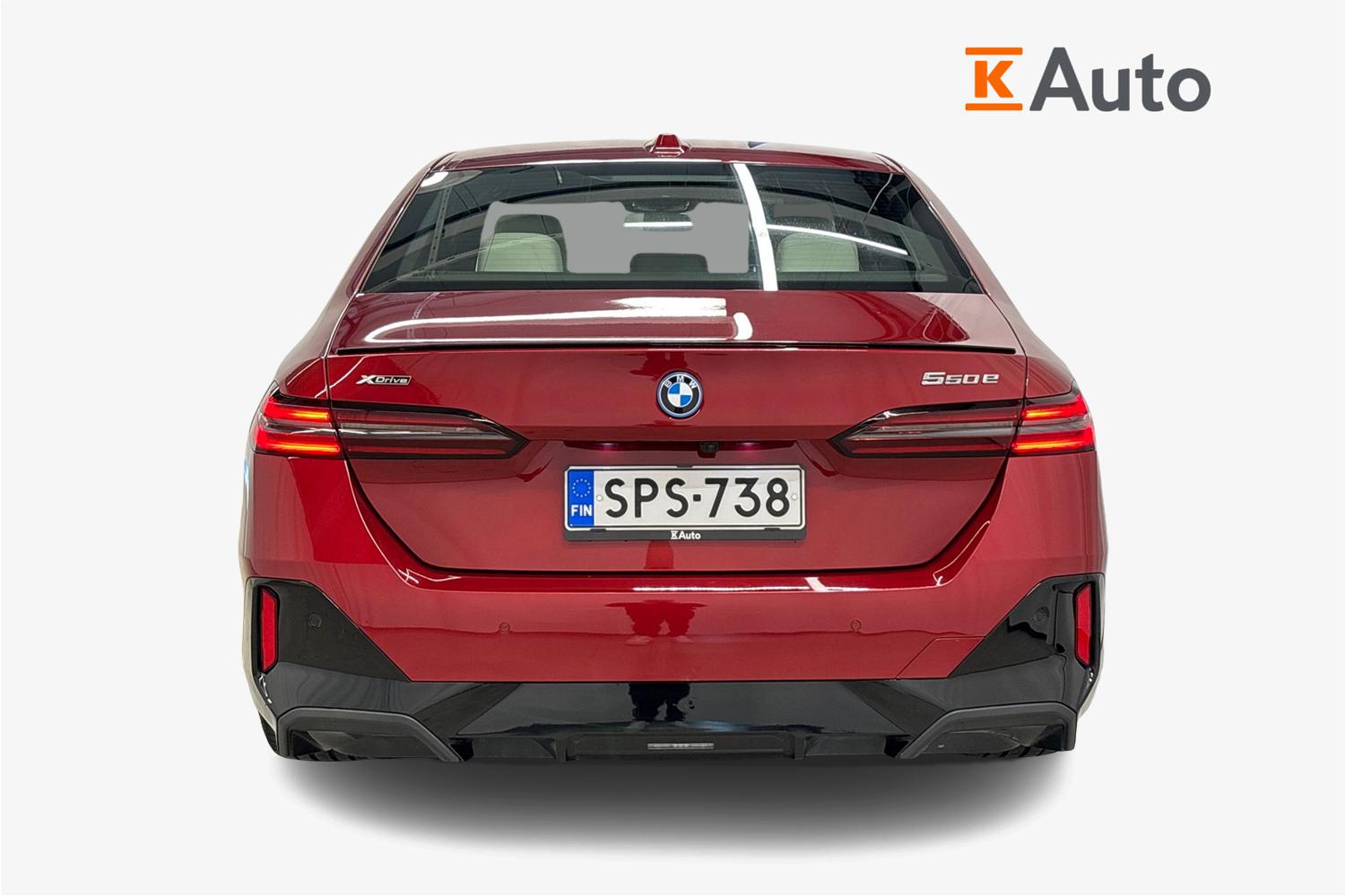 BMW 550 2024, photo 3/25