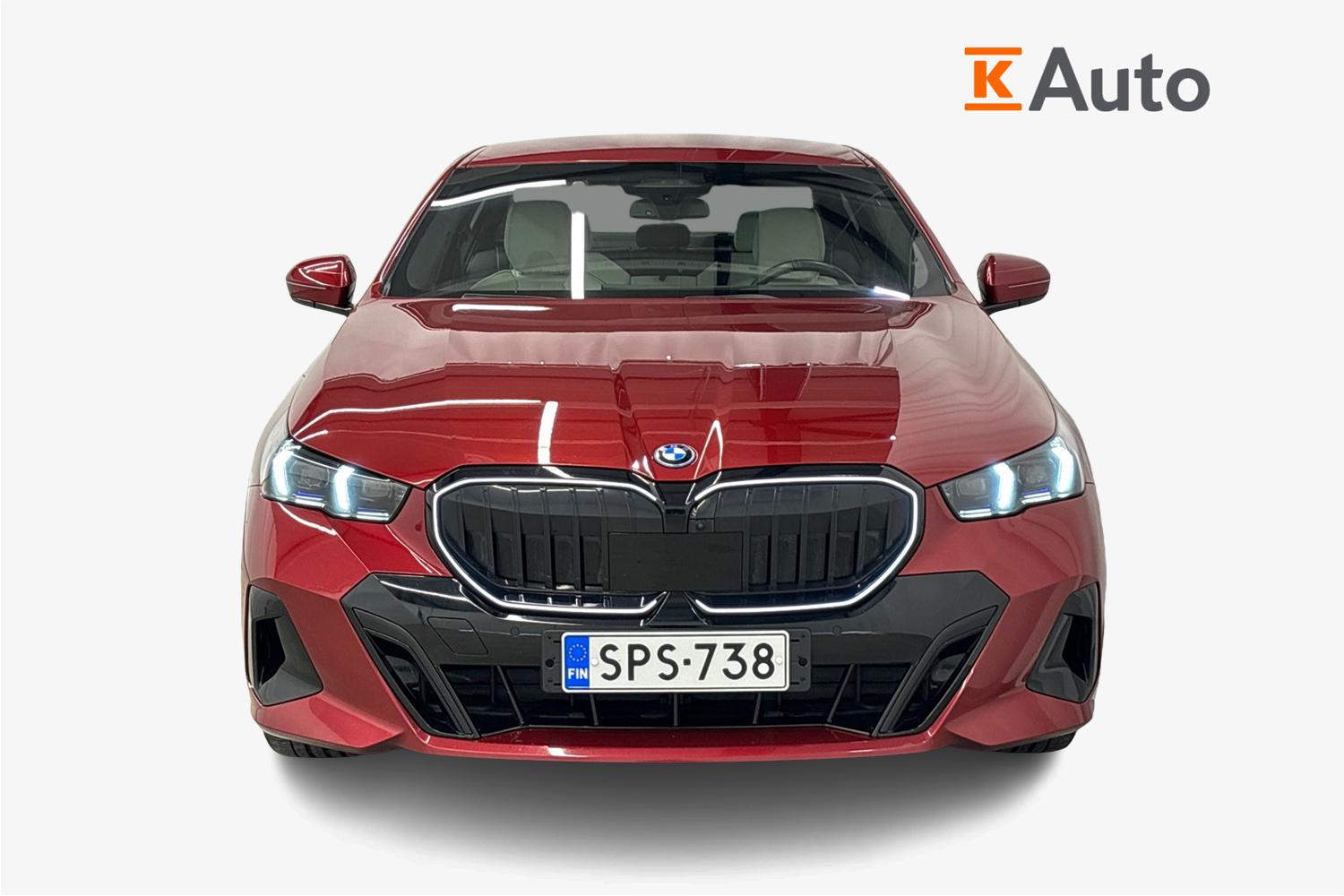 BMW 550 2024, photo 4/25