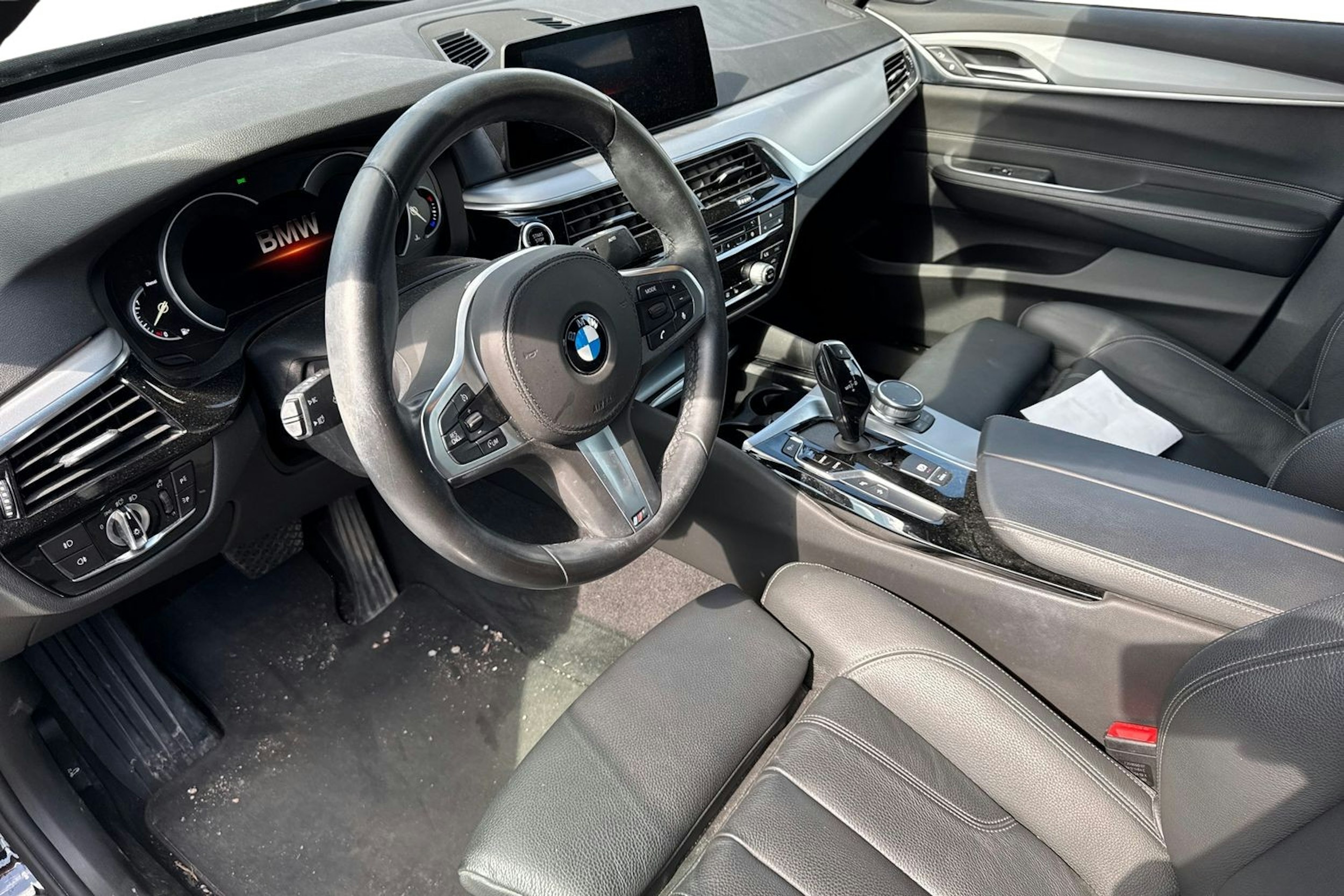 musta BMW 620 Gran Turismo 2019 kuva 3.