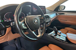 Valkoinen BMW 620 Gran Turismo 2021 kuva 6.