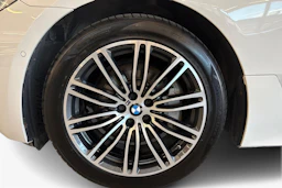 Valkoinen BMW 620 Gran Turismo 2021 kuva 9.
