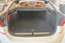 Valkoinen BMW 620 Gran Turismo 2021 kuva 22.