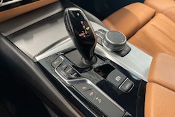 met. musta BMW 630 Gran Turismo 2018 kuva 19.
