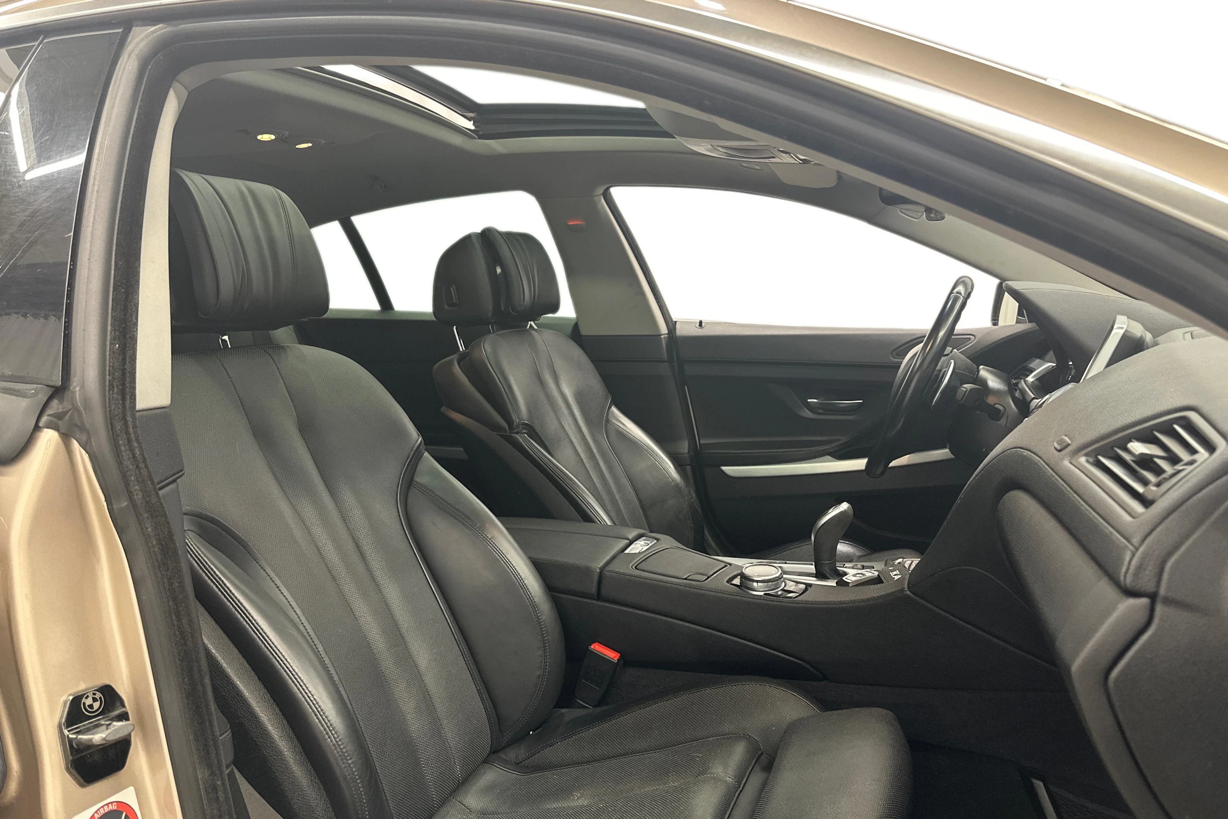 met. ruskea (beige) BMW 640 2014 kuva 9.