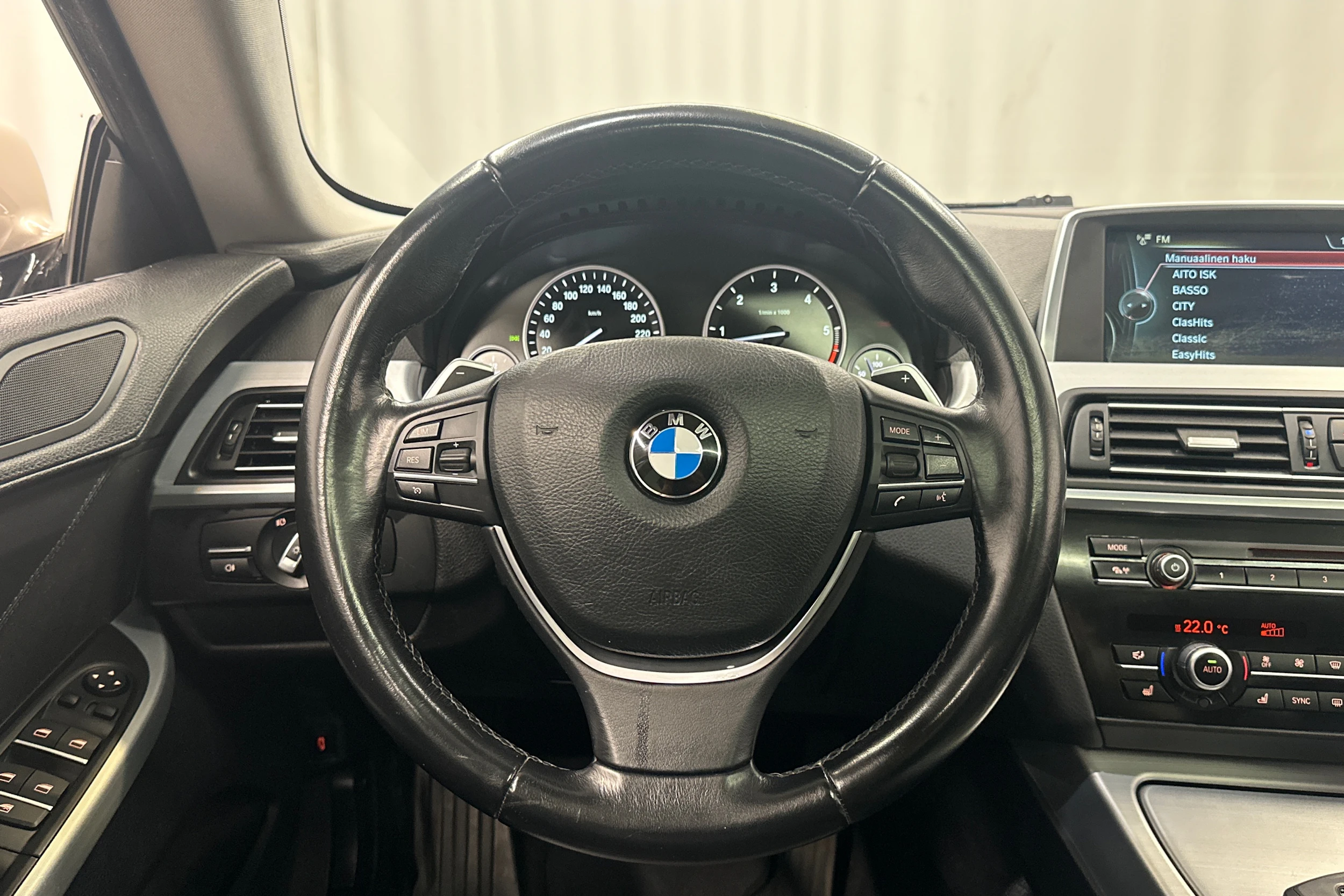 met. ruskea (beige) BMW 640 2014 kuva 16.