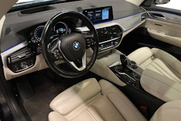 Musta BMW 640 Gran Turismo 2018 kuva 6.