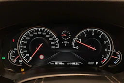 Musta BMW 640 Gran Turismo 2018 kuva 13.