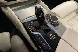 Musta BMW 640 Gran Turismo 2018 kuva 18.