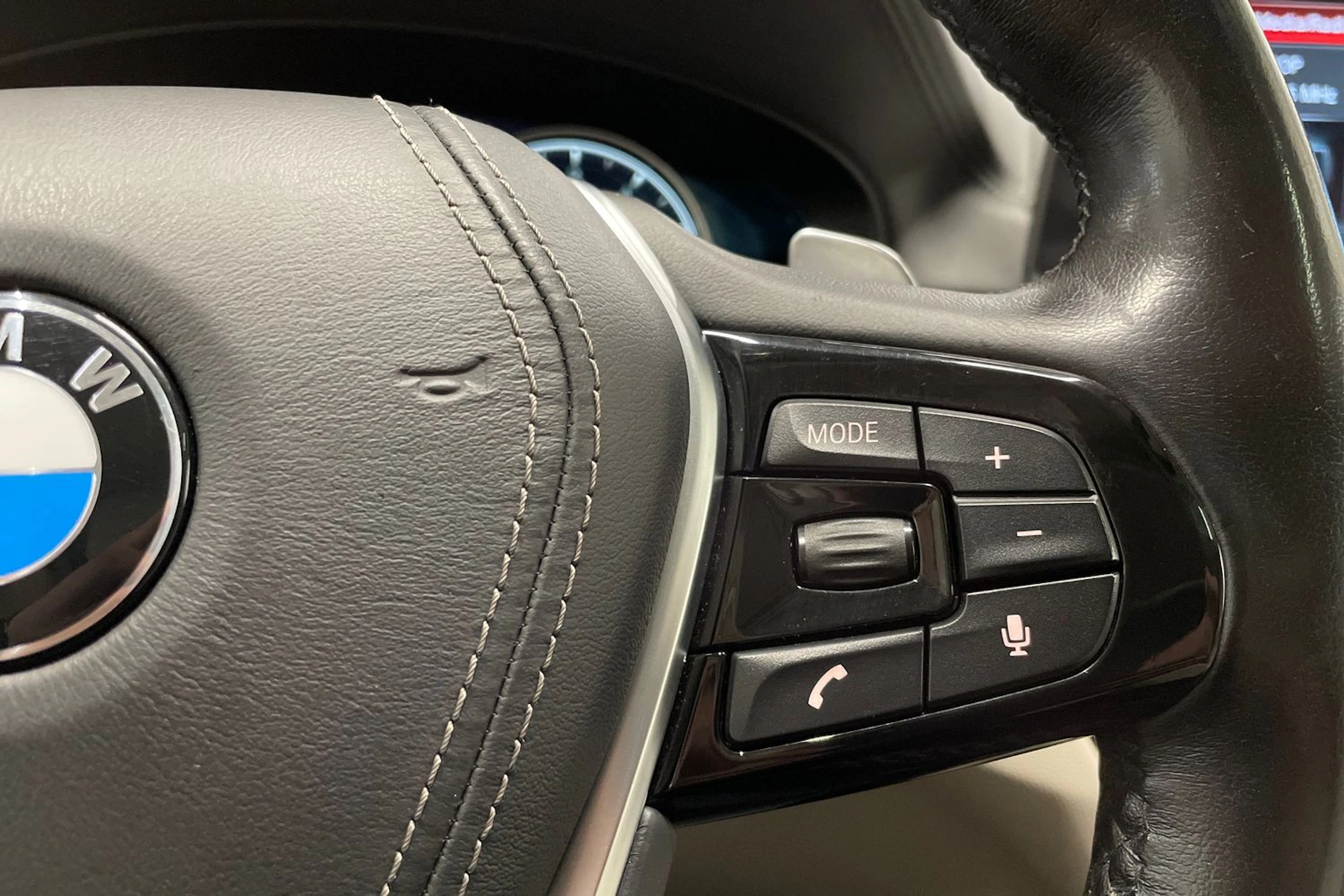 Musta BMW 640 Gran Turismo 2018 kuva 21.