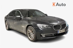 harmaa BMW 730 2014 kuva 1.