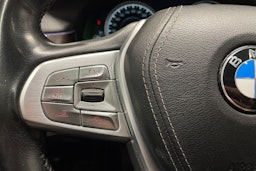 harmaa BMW 730 2016 kuva 21.