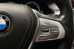 harmaa BMW 730 2016 kuva 22.