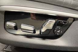 harmaa BMW 730 2016 kuva 30.