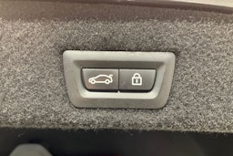harmaa BMW 730 2016 kuva 42.