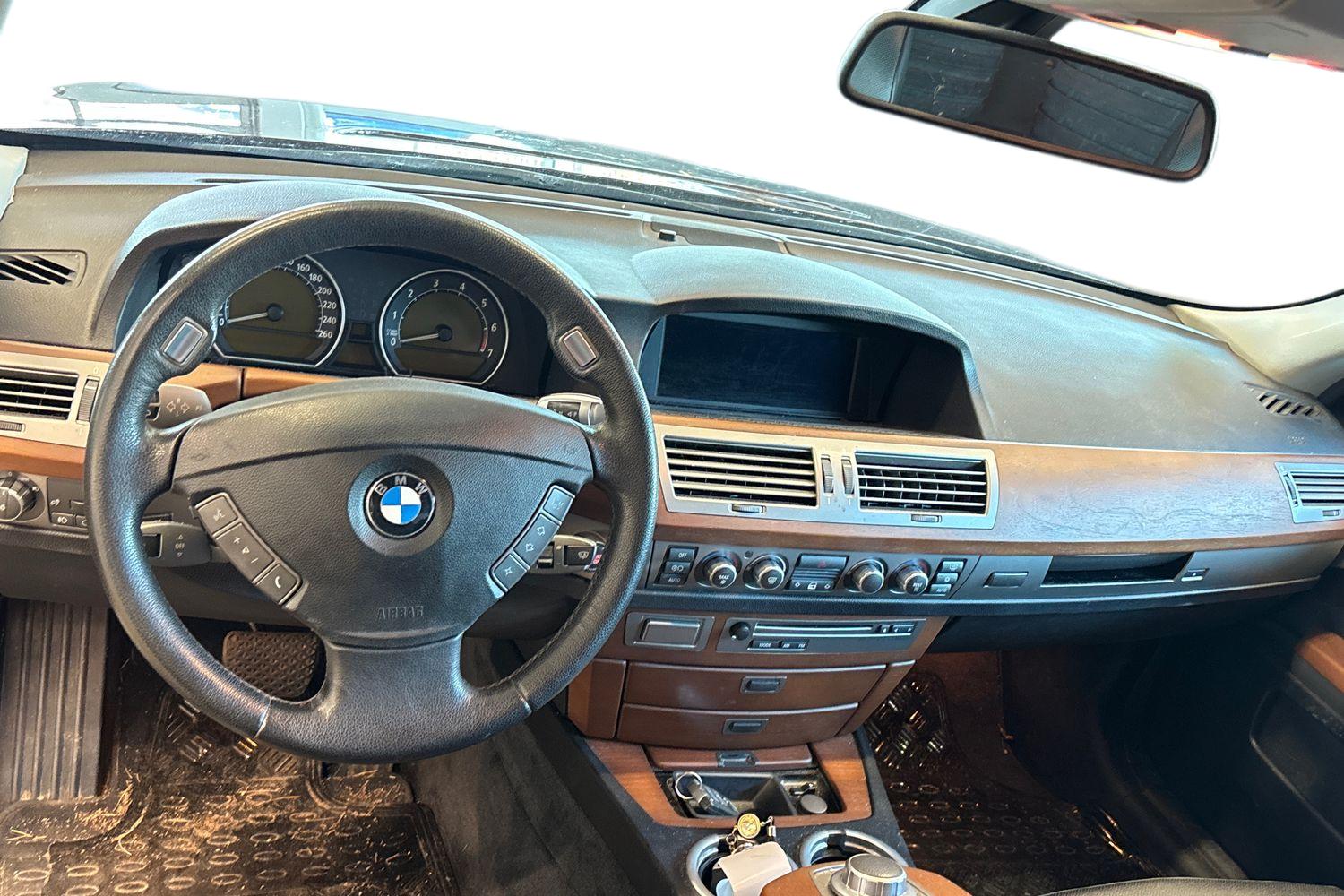 BMW 740 740 2008, photo 7/38