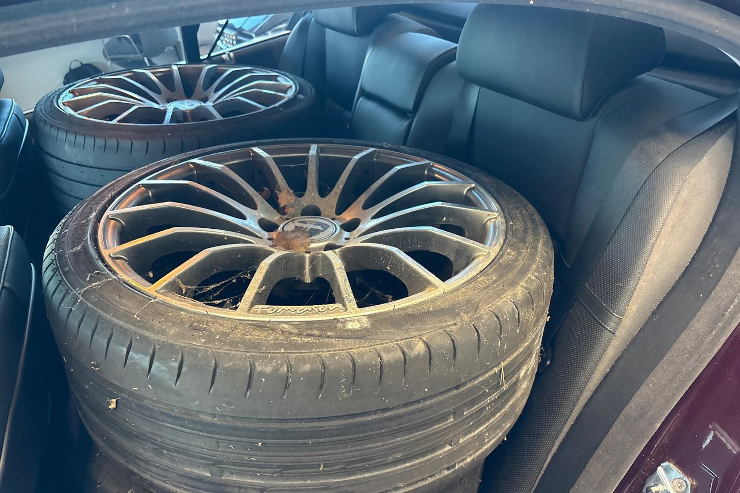 punainen BMW 740 2008 kuva 8.