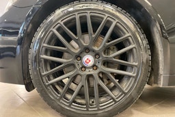 musta BMW 740 2010 kuva 9.