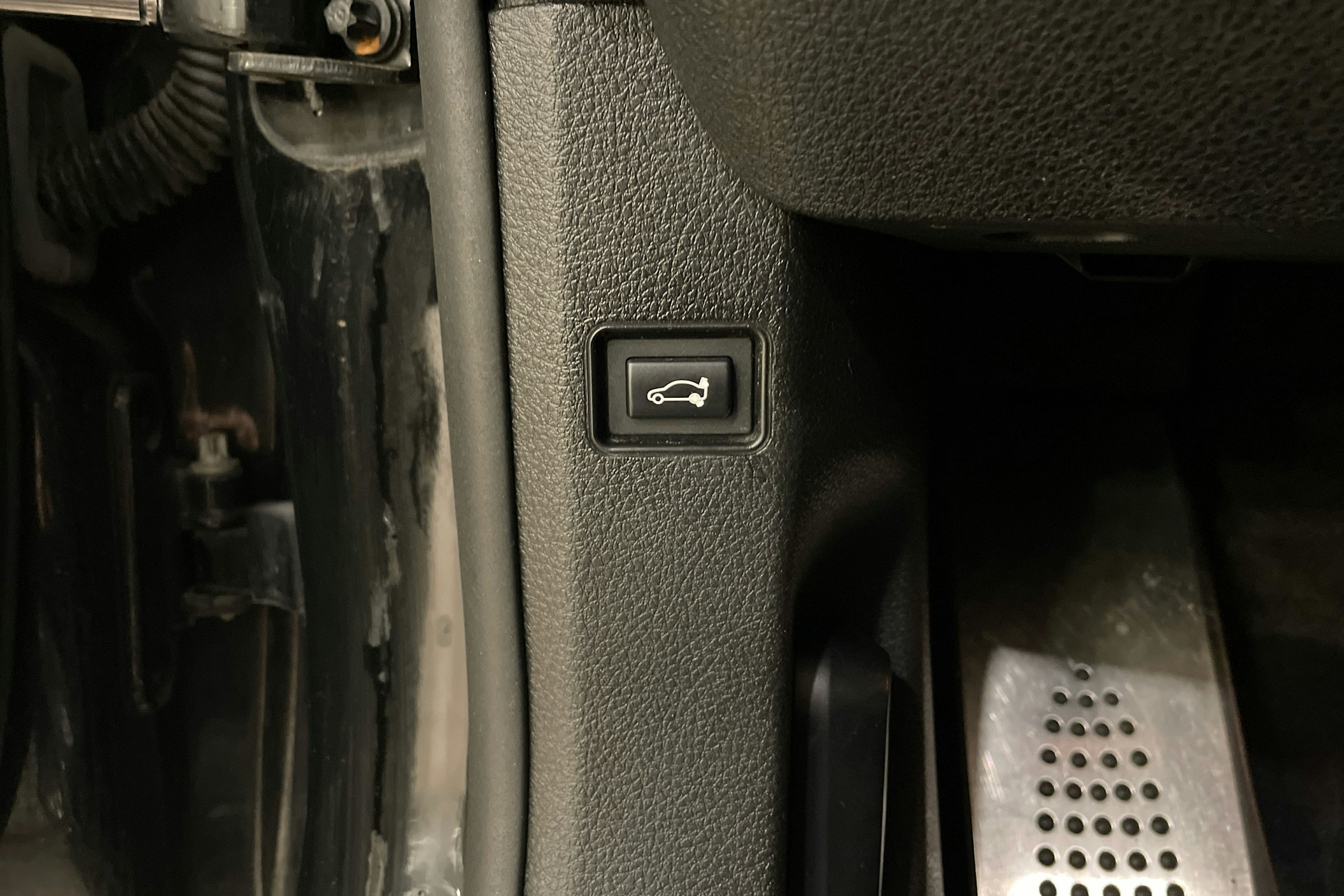 musta BMW 740 2010 kuva 15.