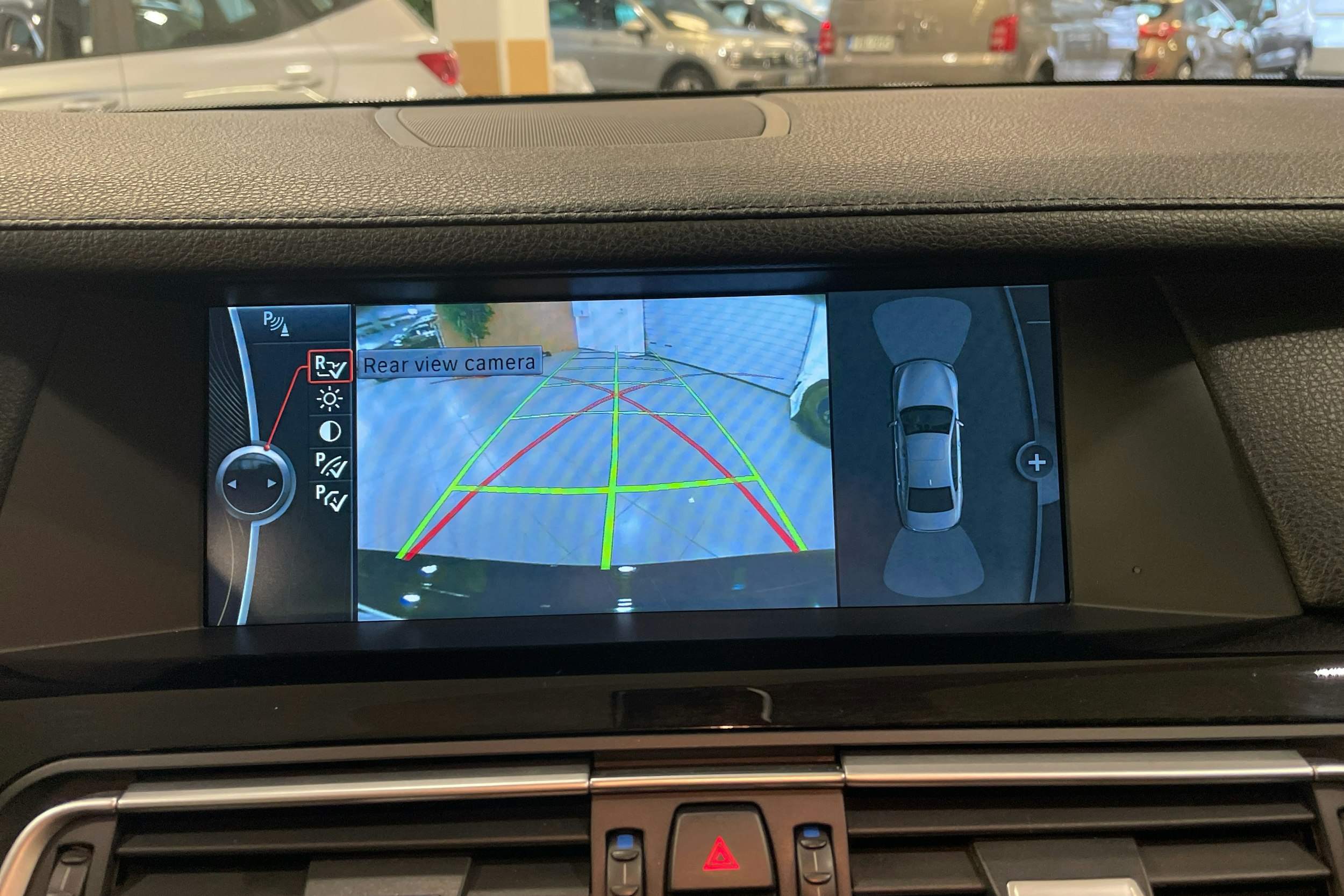 musta BMW 740 2010 kuva 30.
