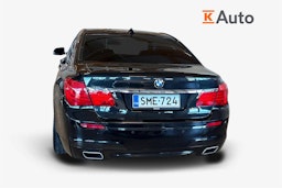 Musta BMW 740 2011 kuva 3.