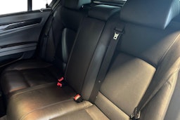 Musta BMW 740 2011 kuva 10.