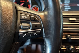 Musta BMW 740 2011 kuva 17.